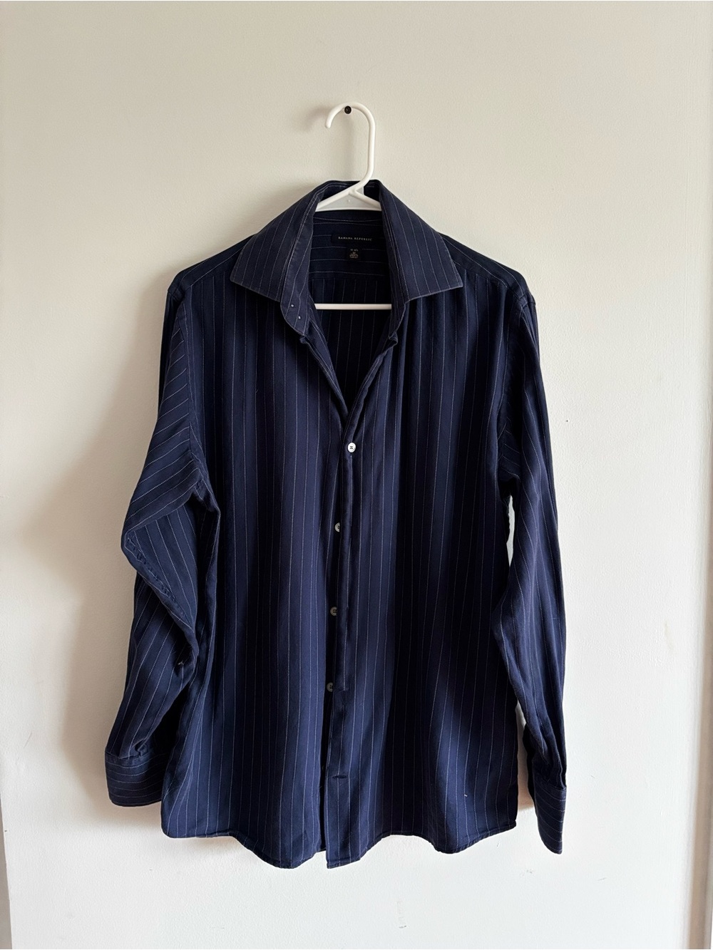 Banana Republic Navy Long-Sleeve Button-Down Shirt